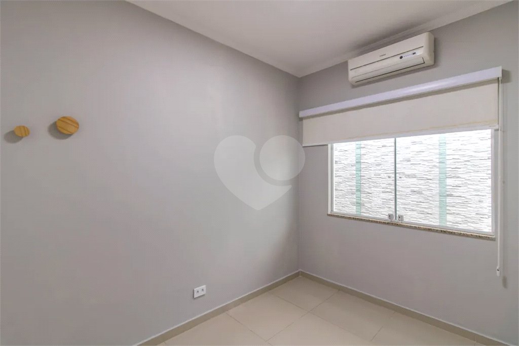 Casa à venda com 3 quartos, sendo 1 suíte, em Parque Santo Antônio, Guarulhos, SP