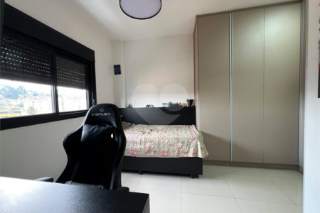 Apartamento à venda com 2 suítes em Atibaia Jardim, Atibaia, SP