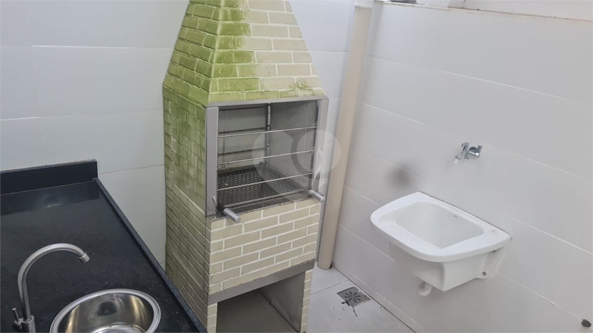 Casa em condomínio à venda com 2 quartos, sendo 1 suíte,  em Ogiva, Cabo Frio, RJ