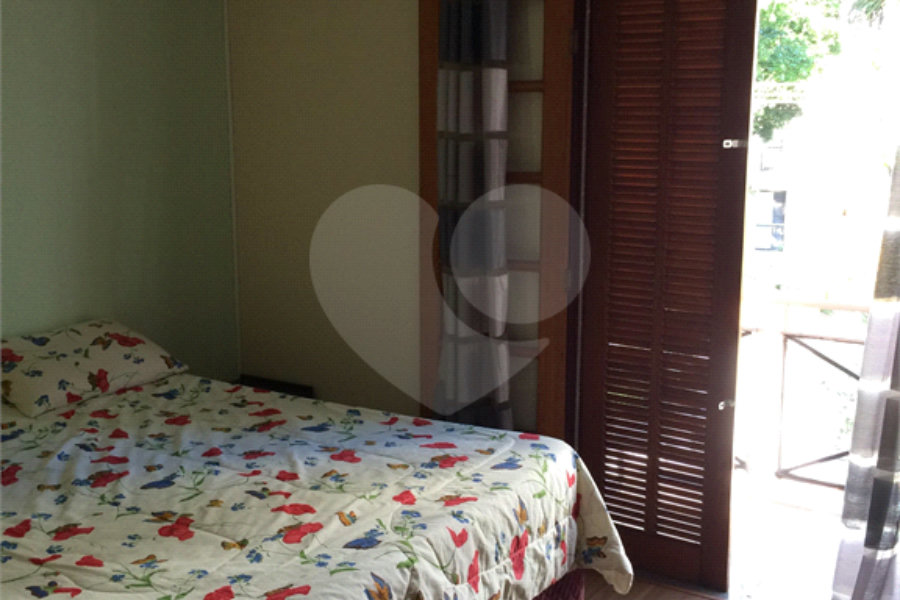 Sobrado à venda com 2 quartos, sendo 1 suíte, em Morumbi, São Paulo, SP