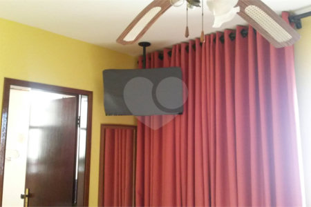 Apartamento à venda com 3 quartos, sendo 1 suíte, em Jardim Enseada, Guarujá, SP