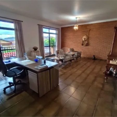 Casa à venda com 3 quartos, sendo 1 suíte, em Parque dos Bandeirantes, Ribeirão Preto, SP