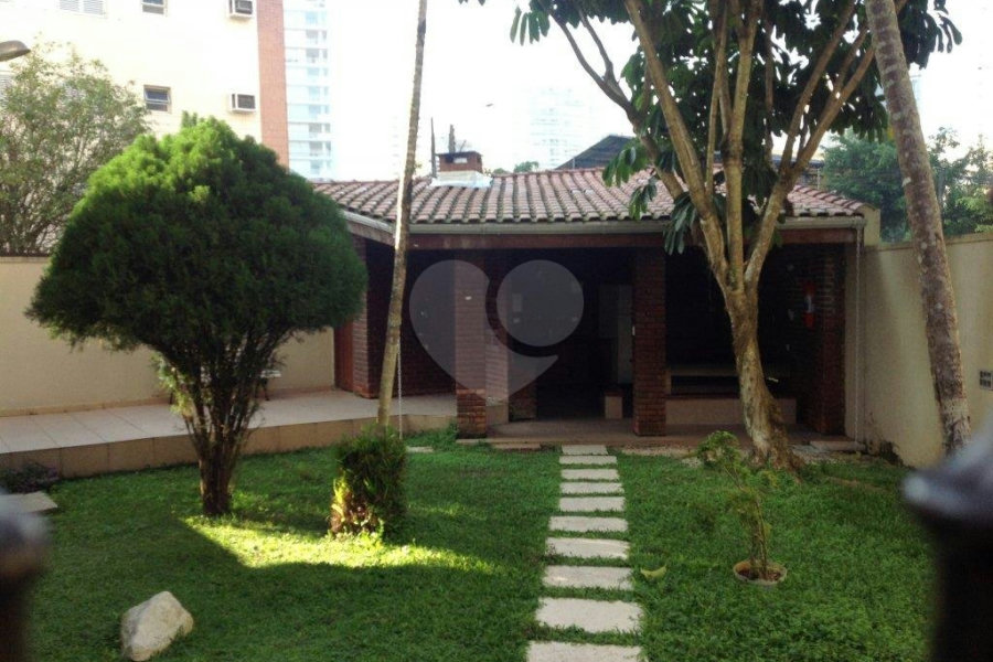 Apartamento à venda com 2 quartos, sendo 1 suíte, em Vila Luis Antônio, Guarujá, SP