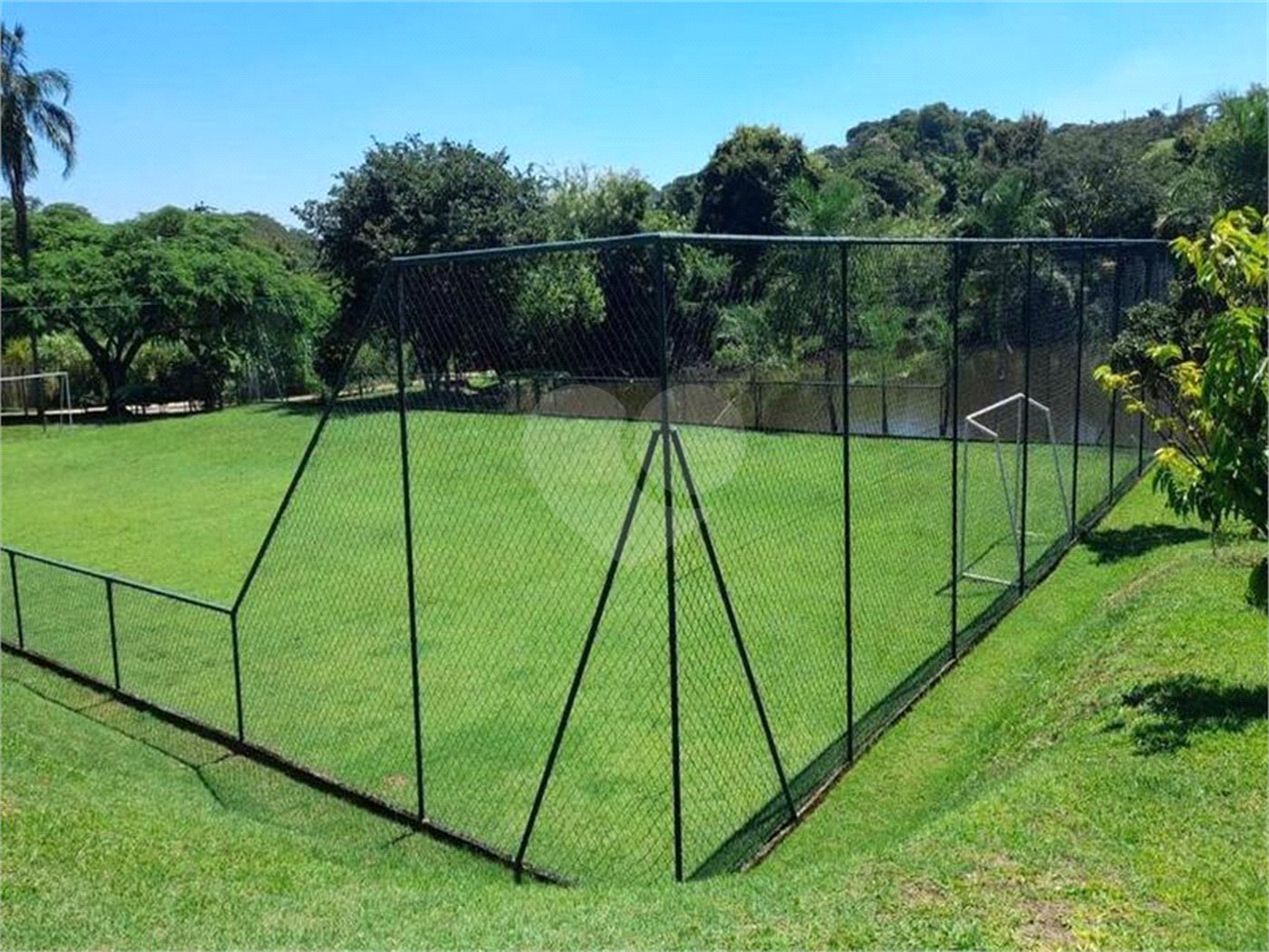 Terreno à venda com 4 quartos, sendo 3 suítes,  no condomínio Acmti - Colinas do Mosteiro, Terras de Itaici e Recanto dos Pássaros, Indaiatuba - SP