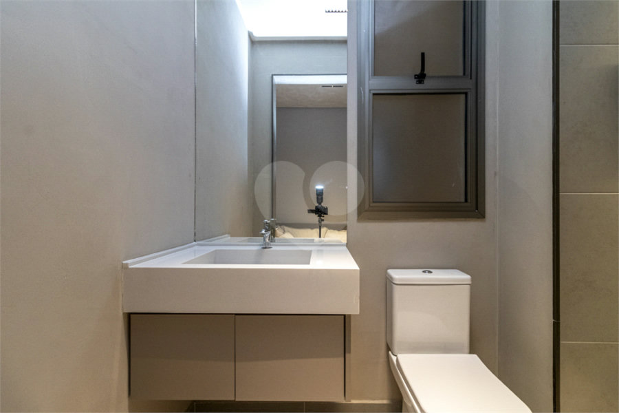 Apartamento à venda com 4 suítes em Jardim Guedala, São Paulo, SP