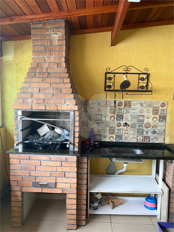 Sobrado à venda com 2 suítes em Santa Terezinha, São Paulo, SP