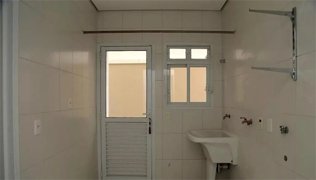 Casa à venda com 3 suítes no condomínio Residencial Morumbi, São Paulo - SP