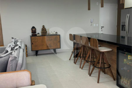 Apartamento à venda com 3 suítes em Vila Assunção, Santo André, SP