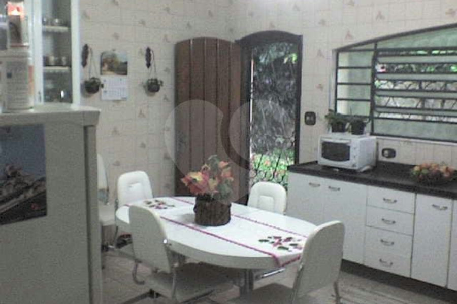 Casa Térrea à venda ou para alugar com 3 suítes em Vila Isolina Mazzei, São Paulo, SP