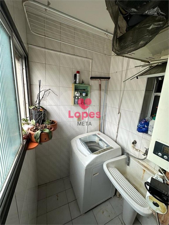 Apartamento à venda com 2 quartos em Vila Zizinha, São José dos Campos, SP
