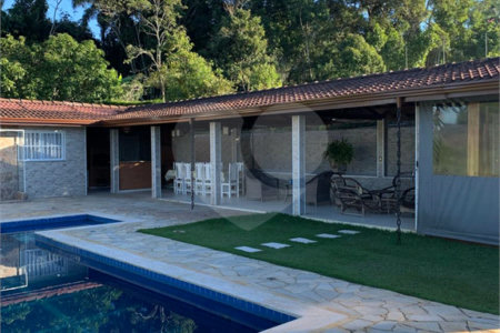 Casa Térrea à venda com 3 quartos, sendo 1 suíte, em Alpes D'ouro, Bom Jesus dos Perdões, SP