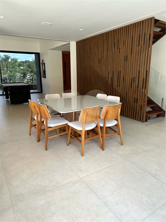 Casa à venda com 5 suítes no condomínio Porto de Atibaia, Atibaia - SP