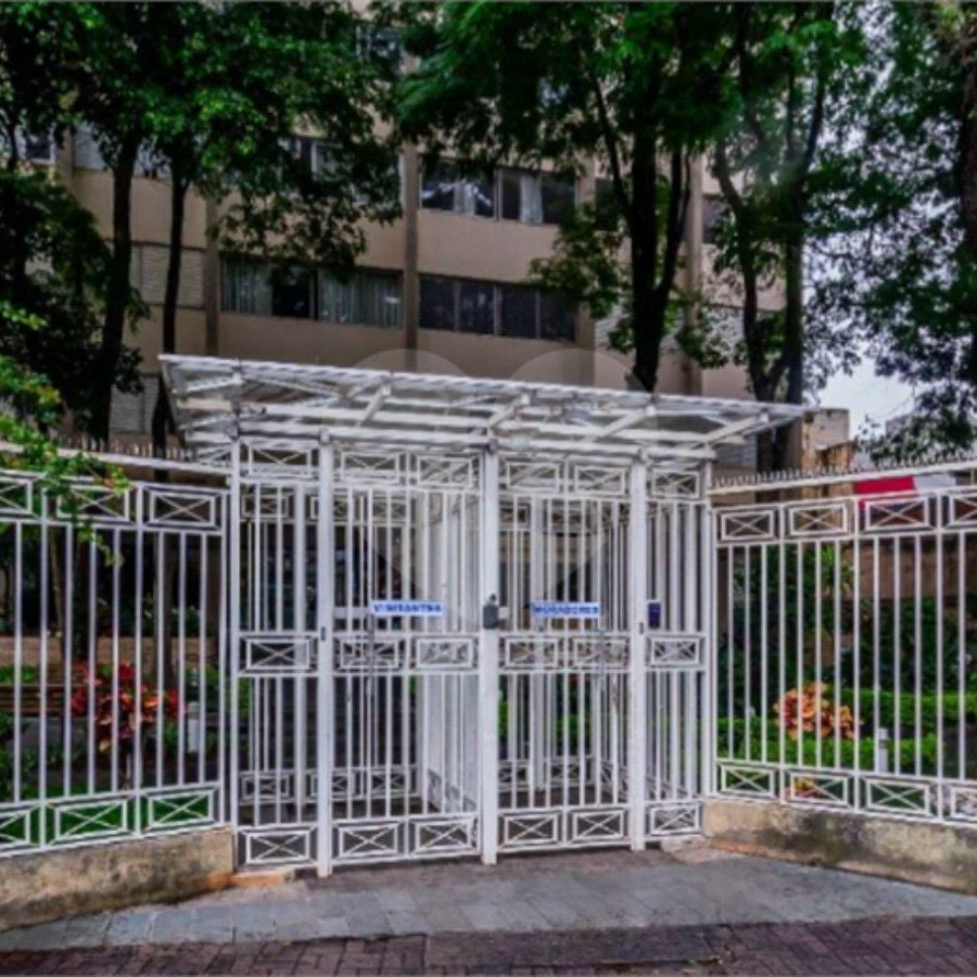 Apartamento na Região do Ipiranga à 8 Minutos do Metrô com 2 Dormitórios .