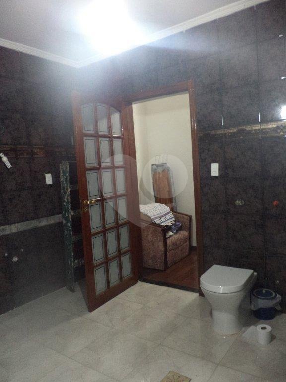 Sobrado à venda com 3 quartos, sendo 1 suíte, em Campo Belo, São Paulo, SP