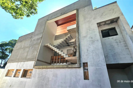 Casa à venda com 4 suítes em Alto da Boa Vista, São Paulo, SP