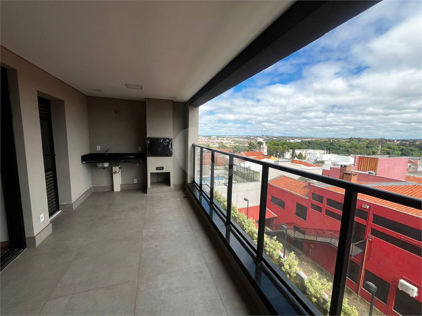 Apartamento à venda com 3 suítes no Centro, Itapetininga, SP
