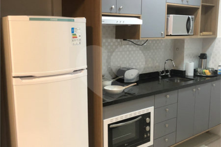 Studio para alugar com 1 suíte em Jardim das Acácias, São Paulo, SP