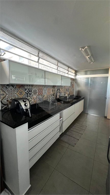Sobrado à venda com 3 quartos, sendo 1 suíte, em Vila Mariana, São Paulo, SP