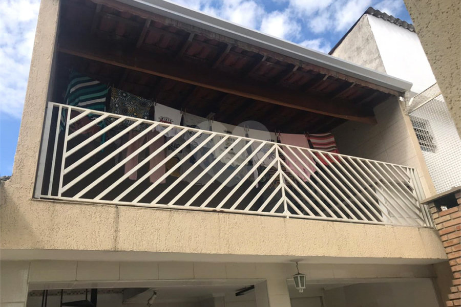 Sobrado à venda com 3 quartos, sendo 1 suíte, em Vila Albertina, São Paulo, SP