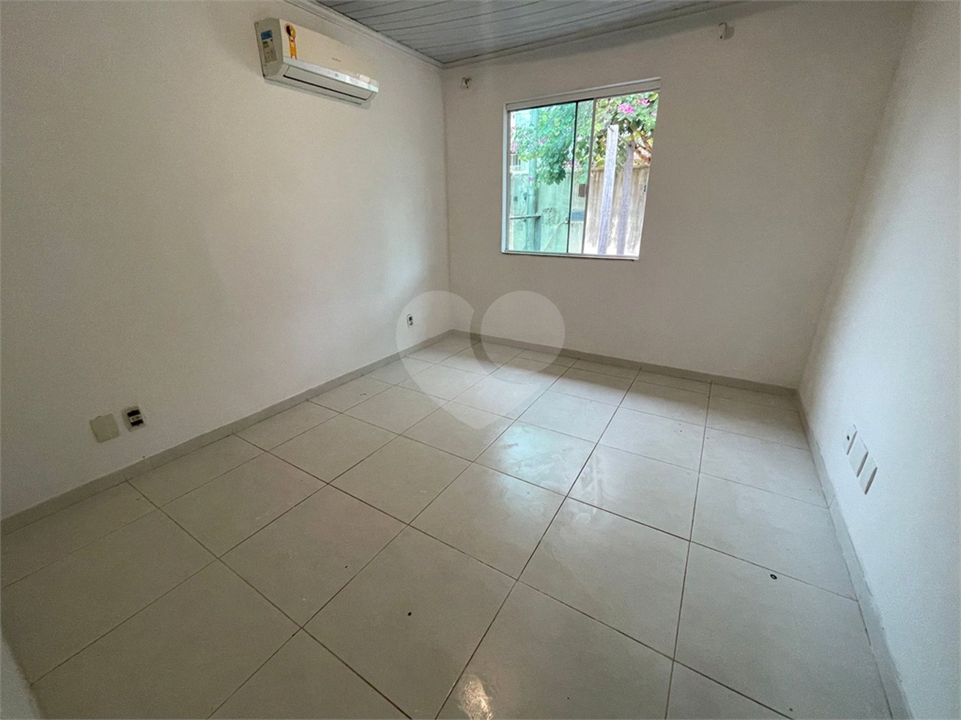 Casa à venda com 2 quartos em Maria Joaquina (tamoios), Cabo Frio, RJ