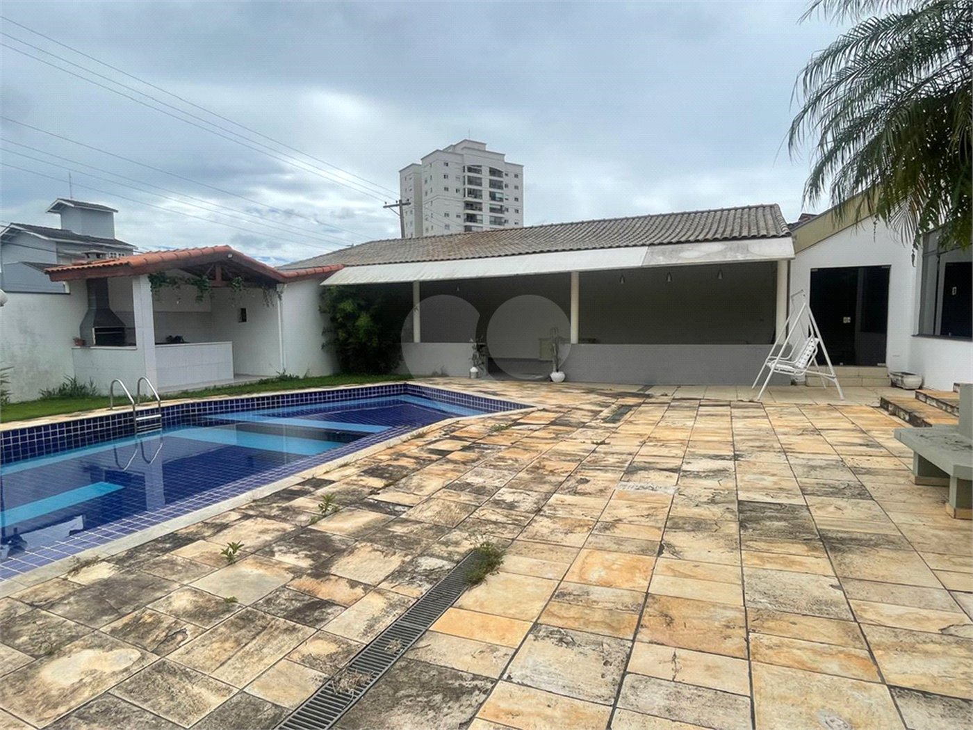 Sobrado à venda com 3 quartos, sendo 1 suíte,  em Jardim Armênia, Mogi das Cruzes, SP