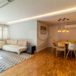 Apartamento à venda com 3 quartos, sendo 1 suíte, em Moema, São Paulo, SP