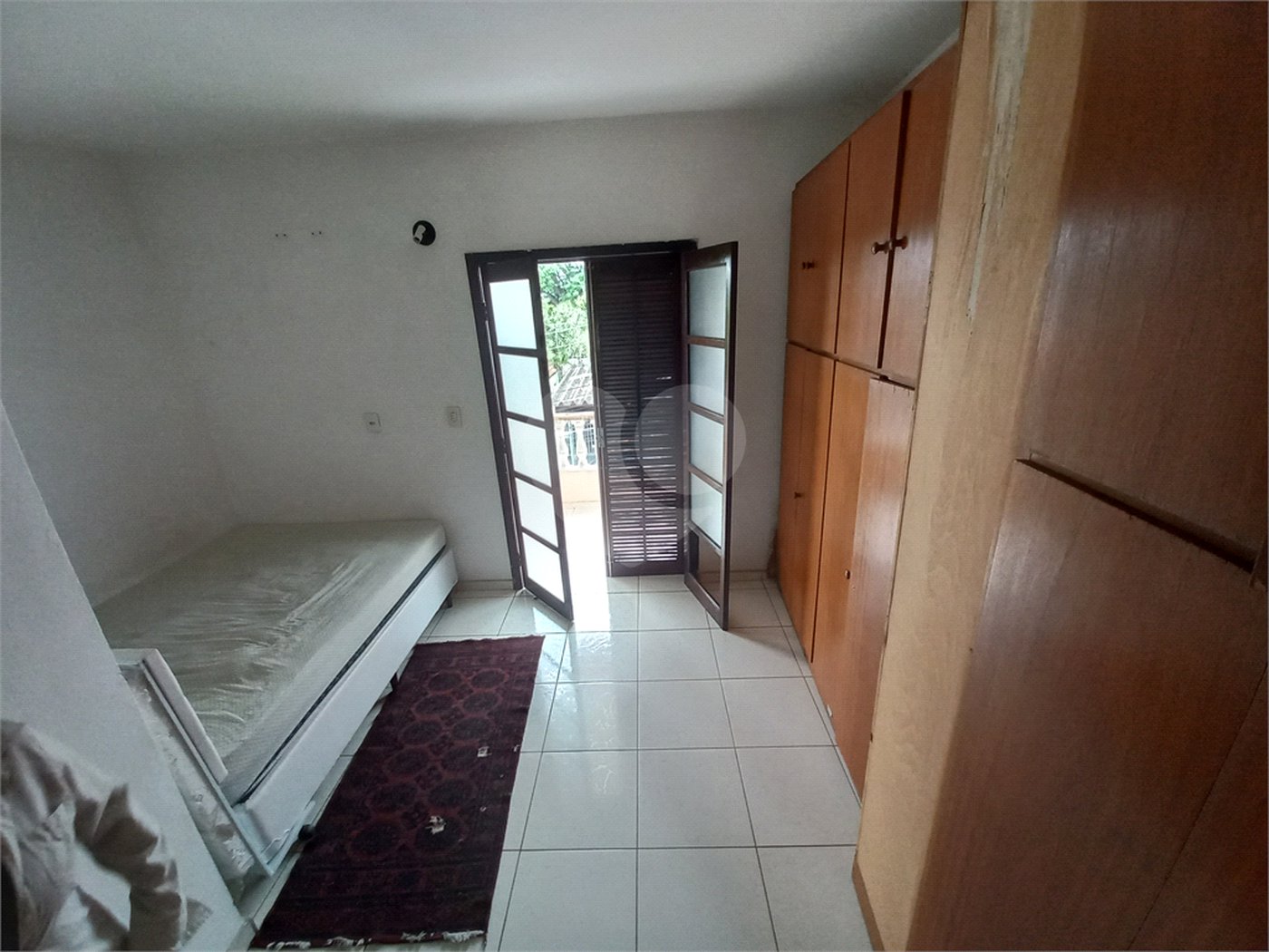Casa de 292m² de terreno à venda - Vila Pirajussara