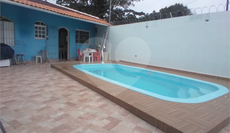 Casa Térrea à venda com 3 suítes em Loty, Itanhaém, SP