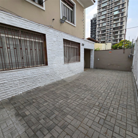 Sobrado para alugar com 3 quartos, sendo 2 suítes,  em Brooklin, São Paulo, SP