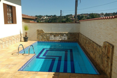 Casa à venda com 2 quartos em Jardim do Lago, Atibaia, SP