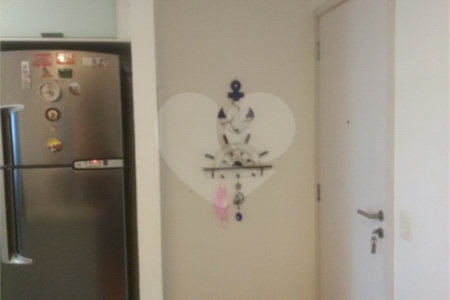 Apartamento 82 m² com varanda 2 dormitórios sendo 1 suítes 1 vaga.