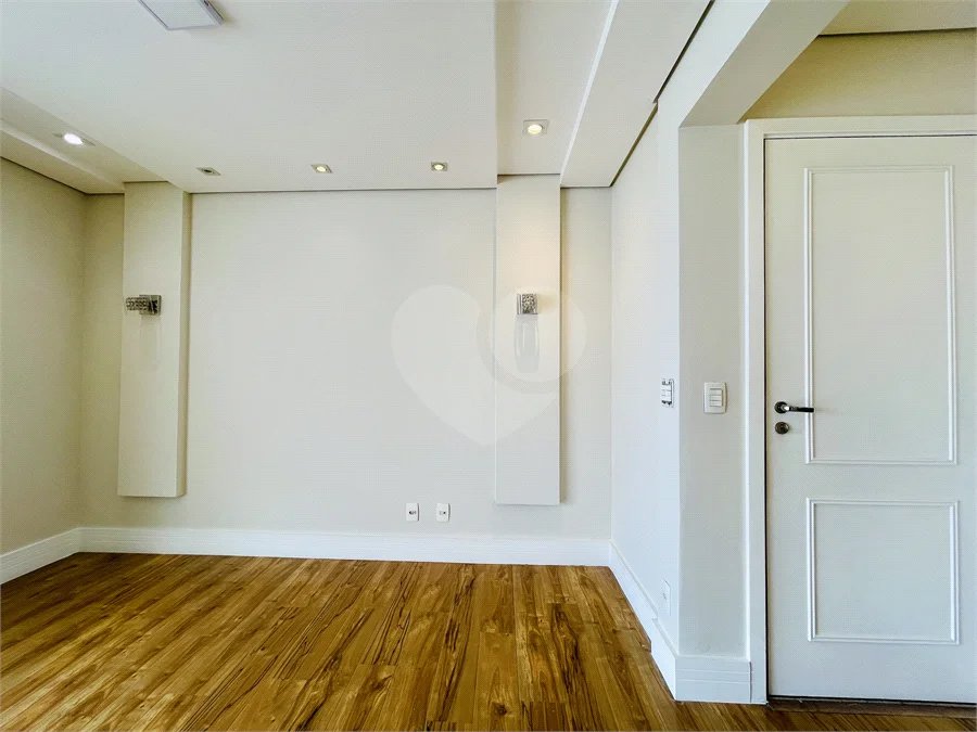 OPORTUNIDADE DE COMPRA NO DOMO HOME - 123 M² 3 DORMITORIOS SUITE COM CLOSET ANDAR ALTO!