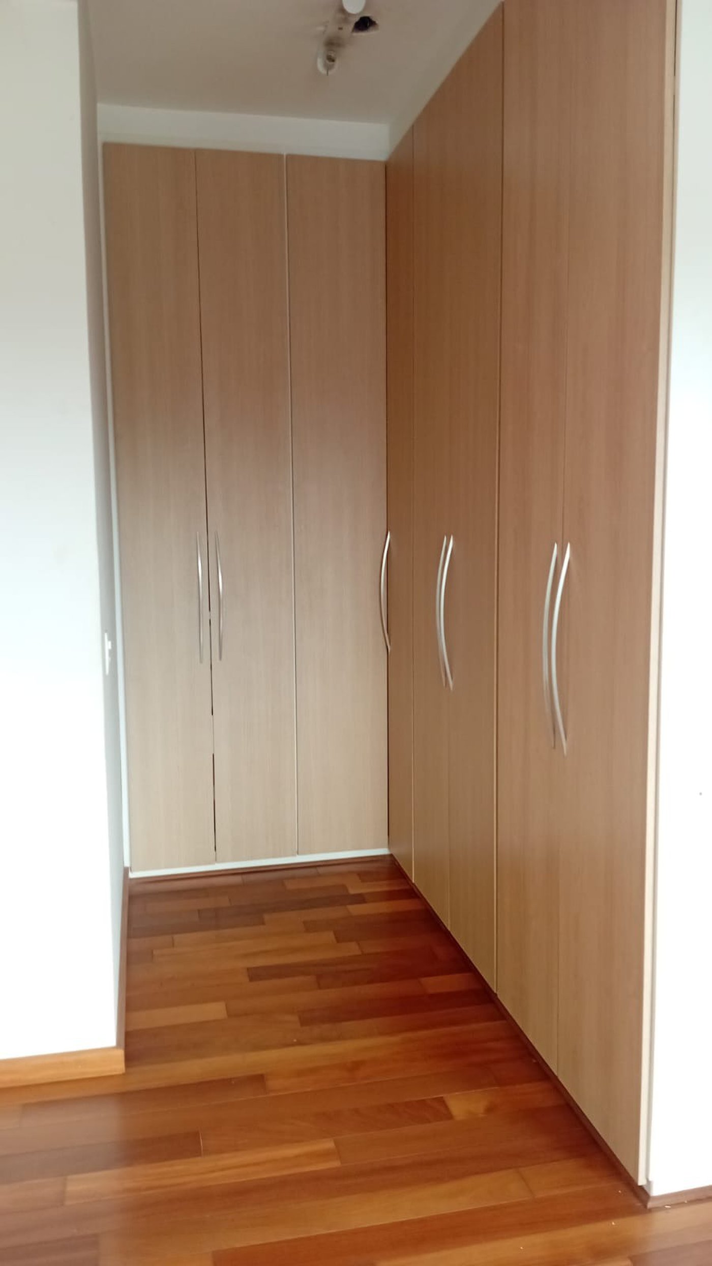 Sobrado residencial/comercial para alugar com 4 quartos, sendo 1 suíte, em Parque Ipê, São Paulo - SP