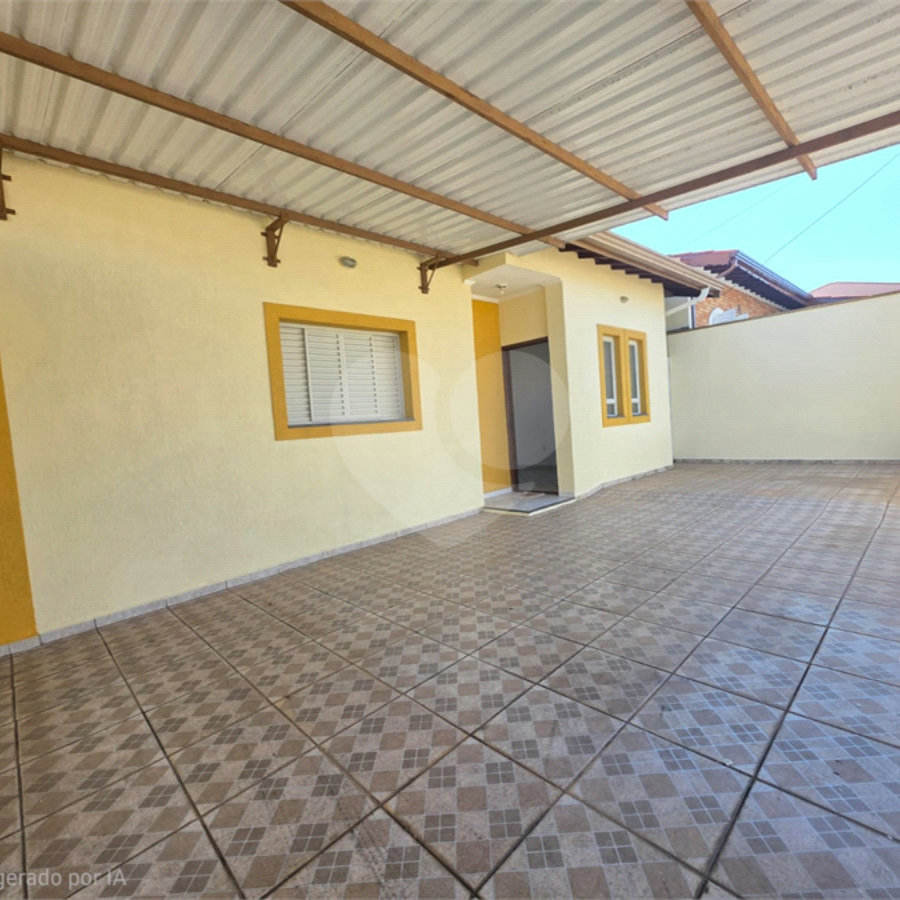 Casa à venda com 3 quartos, sendo 2 suítes, em Jardim Santo Antônio, Valinhos, SP