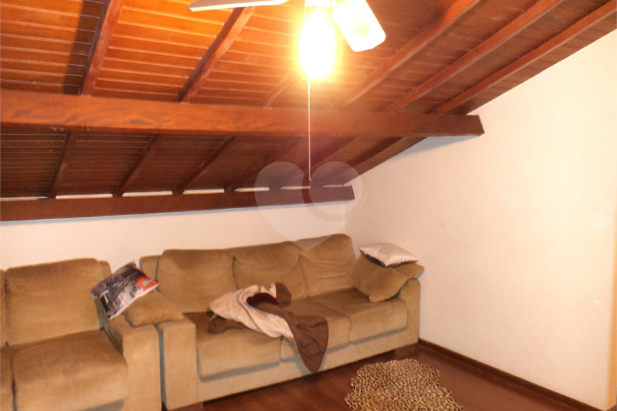 Sobrado à venda com 3 quartos, sendo 1 suíte,  em Jardim Franca, São Paulo, SP
