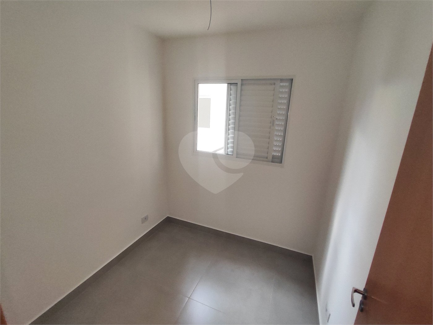 Apartamento à venda com 2 quartos em Vila Vitório Mazzei, São Paulo, SP