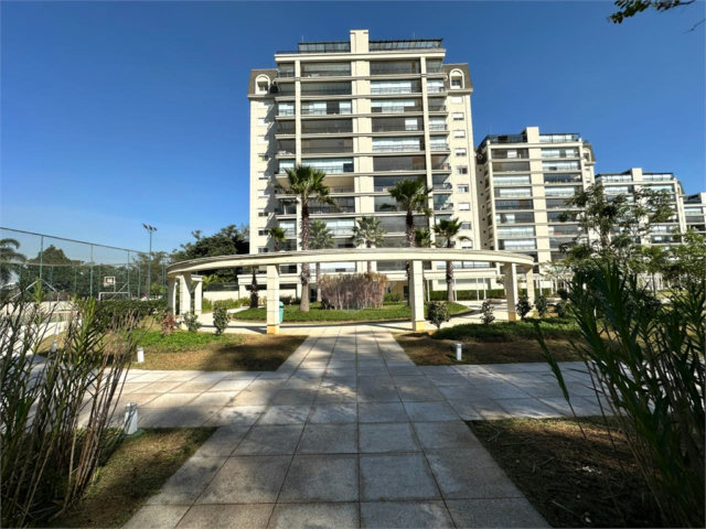 Apartamento à venda com 5 suítes em Santana, São Paulo, SP