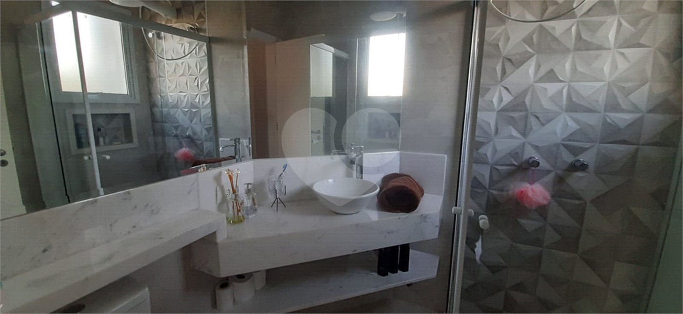 Casa à venda com 4 suítes no condomínio Suíça da Cantareira, Mairiporã - SP
