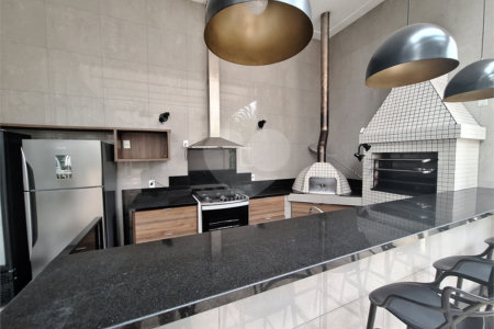 Apartamento à venda com 2 quartos, sendo 1 suíte,  em Vila Leonor, São Paulo, SP