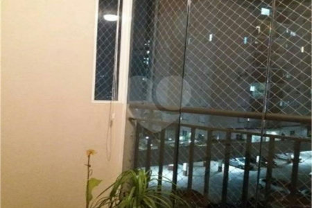 Apartamento à venda com 2 quartos, sendo 1 suíte, em Jardim Celeste, São Paulo, SP