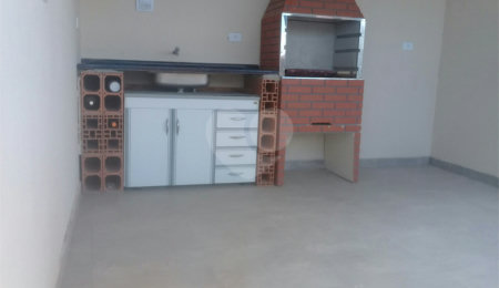 Sobrado à venda com 4 quartos, sendo 2 suítes,  em Jardim Regina, Indaiatuba, SP