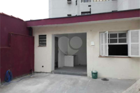 Sobrado à venda com 3 quartos, sendo 1 suíte,  em Santo Amaro, São Paulo, SP