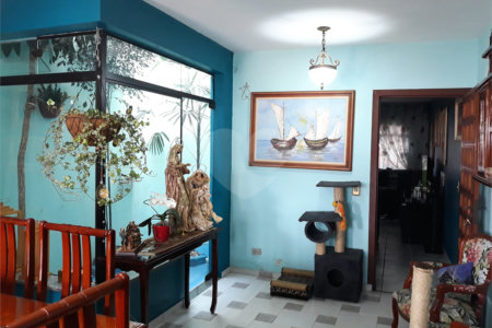 Sobrado à venda com 3 quartos, sendo 1 suíte,  em Jardim Oriental, São Paulo, SP