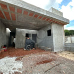 Casa à venda com 3 quartos, sendo 1 suíte, no condomínio Lago dos Ipês, Itapetininga - SP