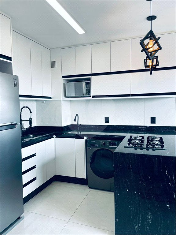 Apartamento à venda com 1 quarto em Jardim D'abril, Osasco, SP