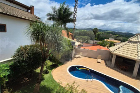 Casa à venda ou para alugar com 3 quartos, sendo 1 suíte, no condomínio Villagio Capriccio, Louveira - SP