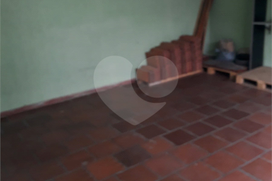 Sobrado à venda com 2 quartos em Horto, São Paulo, SP