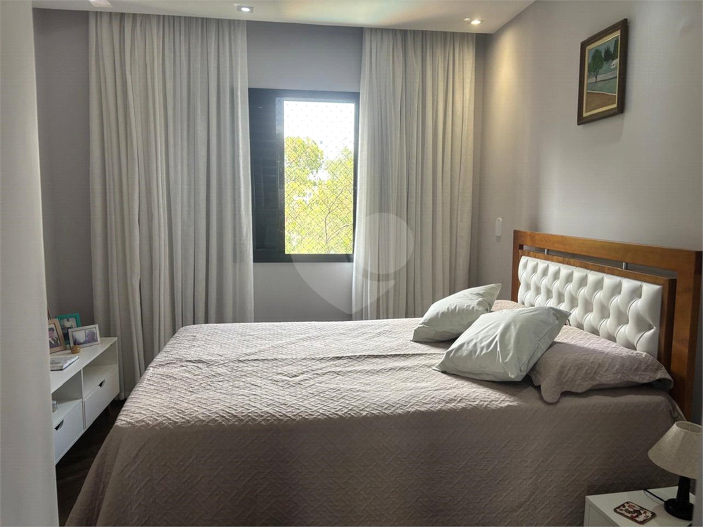 Apartamento à venda com 4 quartos, sendo 1 suíte,  em Vila Andrade, São Paulo, SP