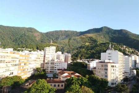 Apartamento à venda com 4 quartos, sendo 1 suíte, em Tijuca, Rio de Janeiro, RJ