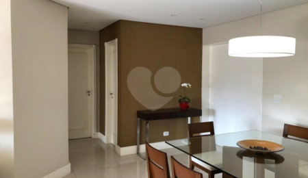 Apartamento à venda com 4 quartos, sendo 3 suítes,  em Cidade Monções, São Paulo, SP